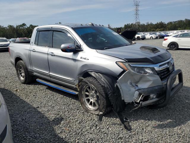Photo 4 from auction – 2017 HONDA RIDGELINE with VIN 5FPYK3F79HB005947