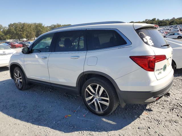 Photo 2 from auction – 2017 HONDA PILOT TOUR with VIN 5FNYF6H96HB088072