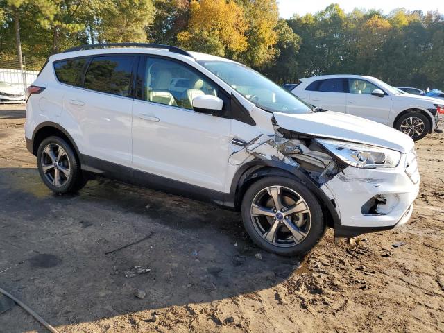 Photo 4 from auction – 2018 FORD ESCAPE SEL with VIN 1FMCU0HD0JUB36563