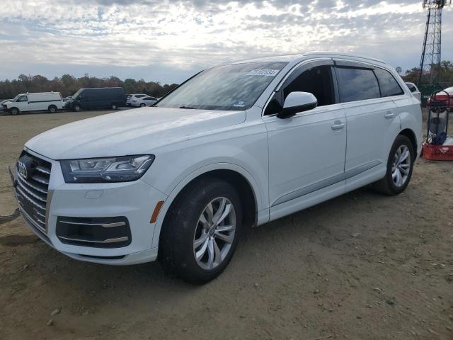 AUDI Q7 PREMIUM 2019 with VIN WA1LAAF70KD002275 - Photo from auction