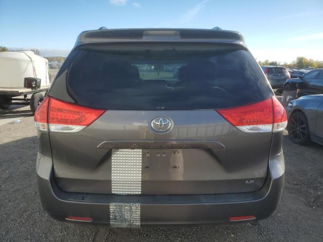 Photo 6 from auction – 2014 TOYOTA SIENNA LE with VIN 5TDKK3DC9ES417761