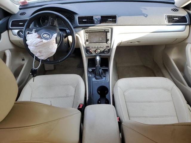 Photo 8 from auction – 2015 VOLKSWAGEN PASSAT S with VIN 1VWAT7A30FC081745