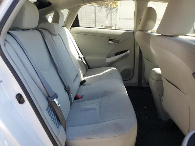 Photo 10 from auction – 2013 TOYOTA PRIUS with VIN JTDKN3DU6D0338677