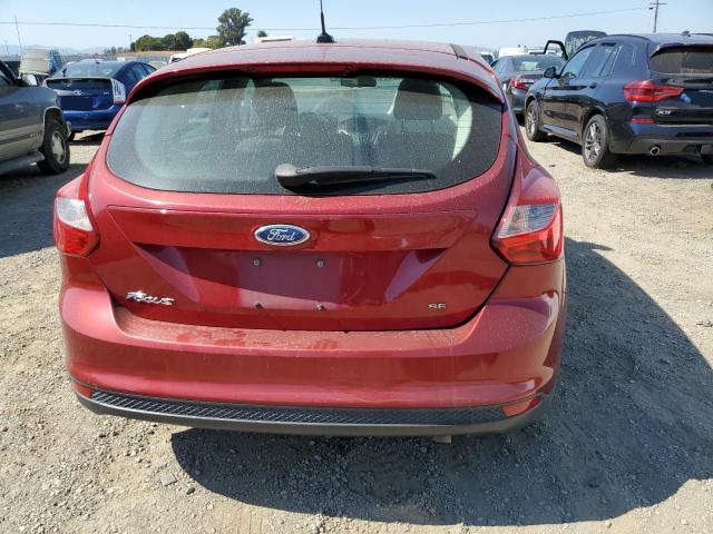 Foto 6 de la subasta – 2014 FORD FOCUS SE con VIN 1FADP3K22EL355826