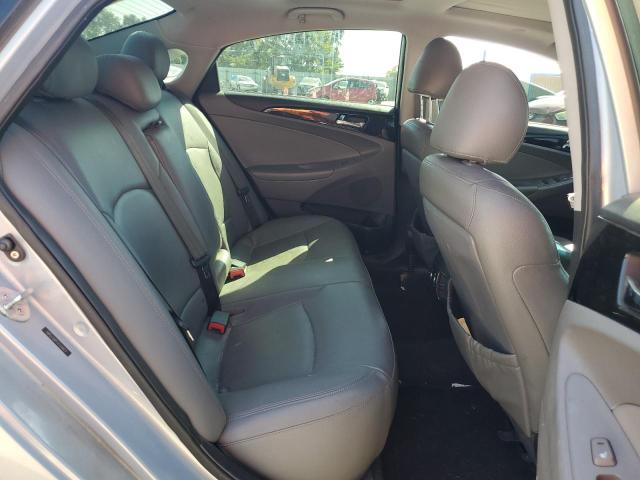 Photo 10 from auction – 2012 HYUNDAI SONATA SE with VIN 5NPEC4AB1CH326823