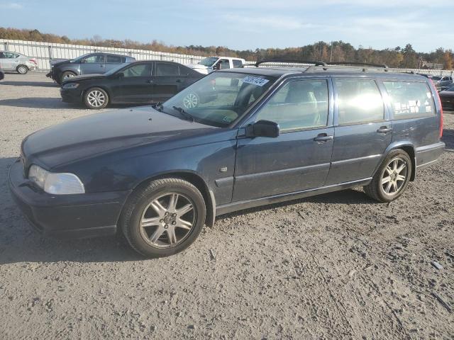 VOLVO V70 BASE 2000 with VIN YV1LW61J5Y2708762 - Photo from auction
