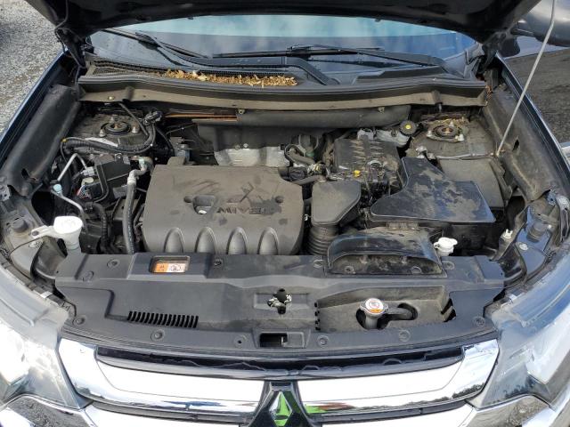 Photo 12 from auction – 2017 MITSUBISHI OUTLANDER with VIN JA4AD2A38HZ028627