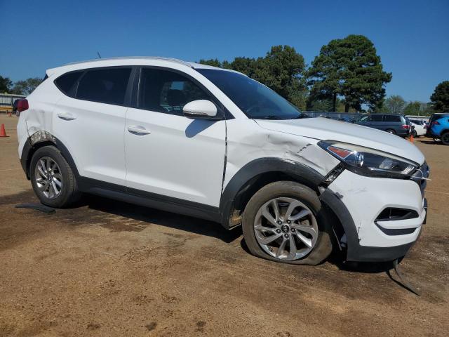 Photo 4 from auction – 2016 HYUNDAI TUCSON LIM with VIN KM8J33A23GU163883