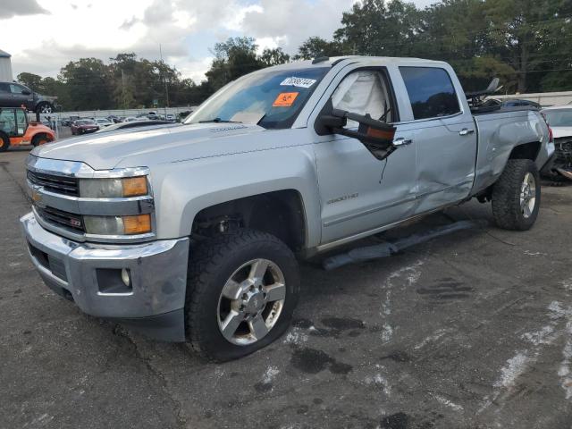 CHEVROLET SILVERADO 2016 with VIN 1GC1KWE88GF103450 - Photo from auction