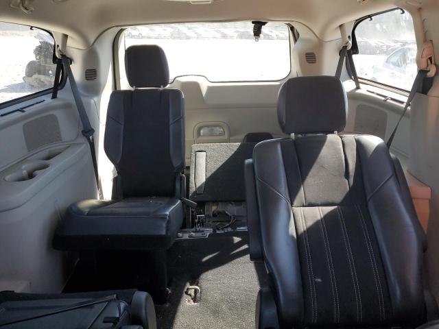 Photo 10 from auction – 2014 CHRYSLER TOWN & COU with VIN 2C4RC1CG0ER313303