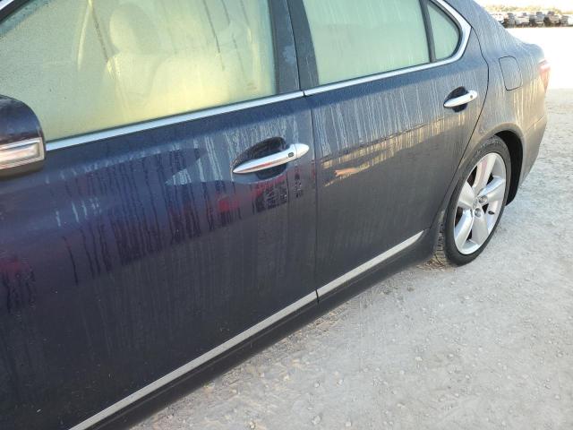 Photo 12 from auction – 2010 LEXUS LS 460 with VIN JTHBL5EF8A5096263