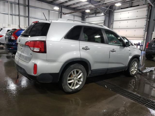 Photo 3 from auction – 2015 KIA SORENTO LX with VIN 5XYKTDA73FG603238