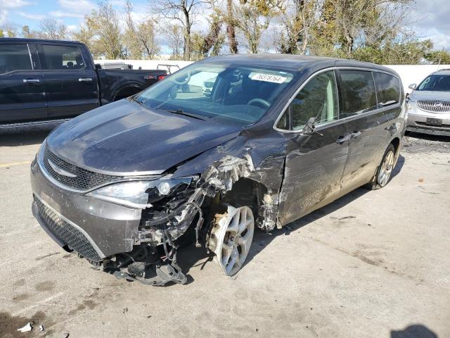 CHRYSLER PACIFICA T 2017 с VIN 2C4RC1BG0HR841395 - Снимка от търг