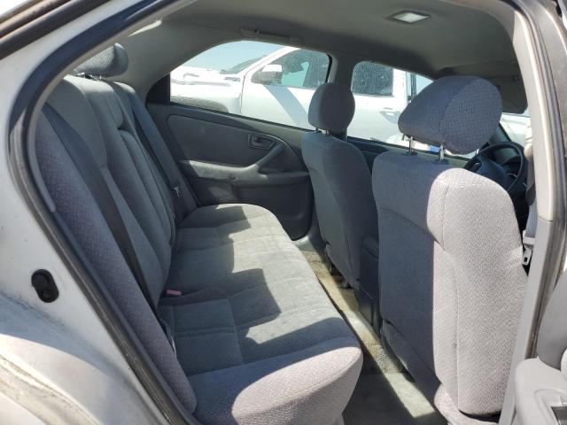 Photo 10 from auction – 2000 TOYOTA CAMRY CE with VIN 4T1BG22K2YU943652