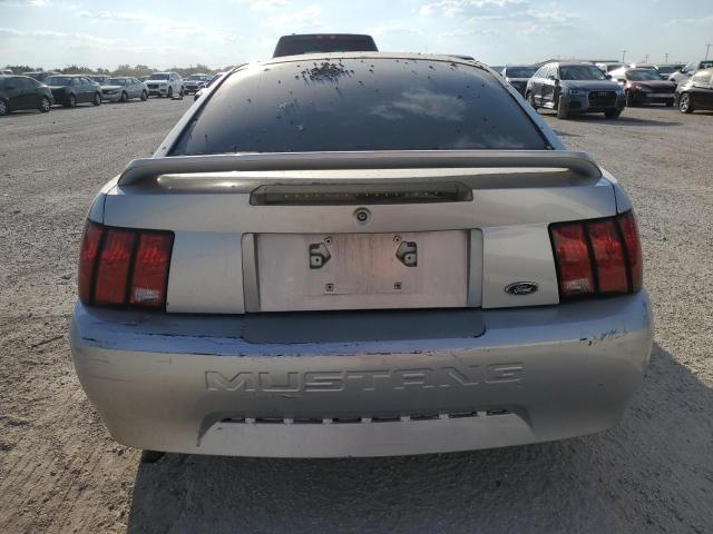 Photo 6 from auction – 2000 FORD MUSTANG with VIN 1FAFP4041YF272426