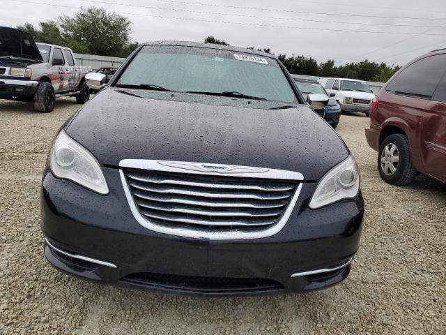 Photo 5 from auction – 2013 CHRYSLER 200 LIMITE with VIN 1C3CCBCG2DN601206