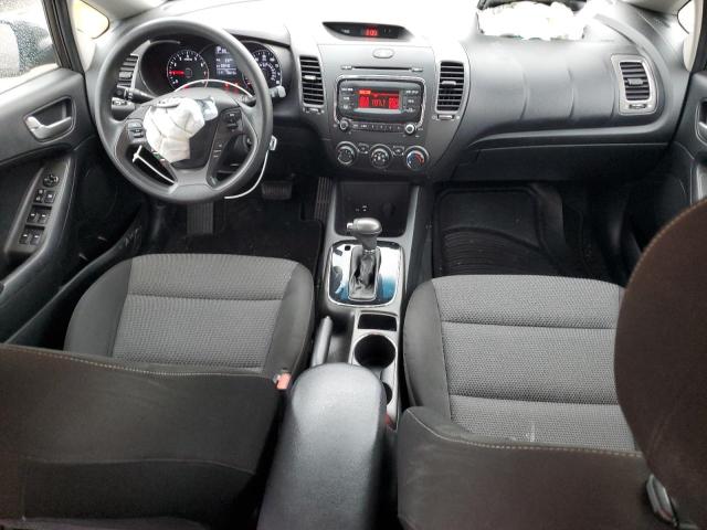 Photo 8 from auction – 2017 KIA FORTE LX with VIN 3KPFK4A79HE100981