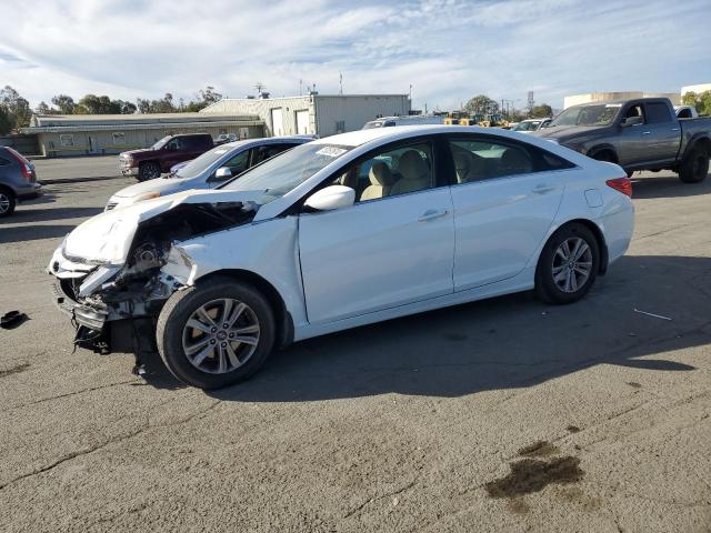 HYUNDAI SONATA GLS 2013 with VIN 5NPEB4AC3DH644200 - Photo from auction
