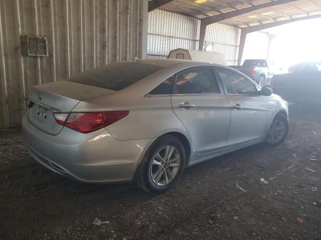 Photo 3 from auction – 2013 HYUNDAI SONATA GLS with VIN 5NPEB4AC8DH520018