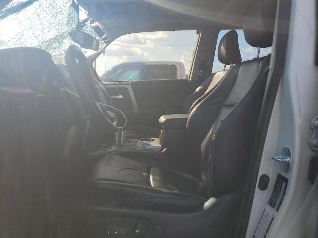 Photo 7 from auction – 2019 TOYOTA 4RUNNER SR with VIN JTEZU5JR4K5196130
