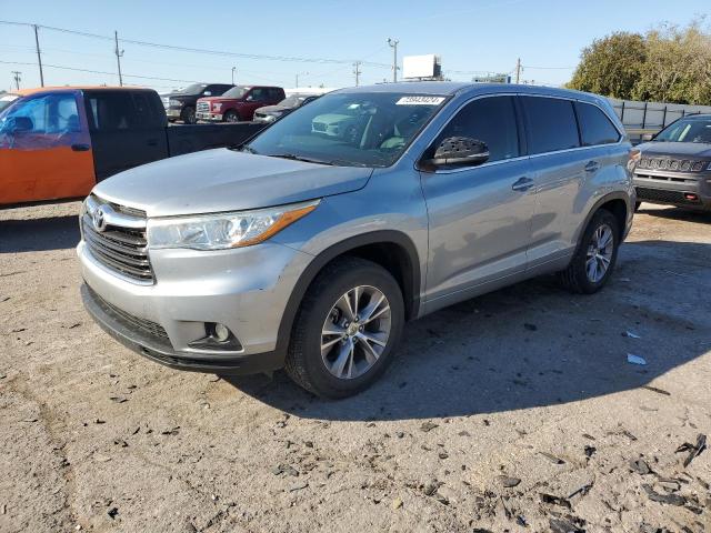 TOYOTA HIGHLANDER 2015 with VIN 5TDZKRFH5FS049669 - Photo from auction