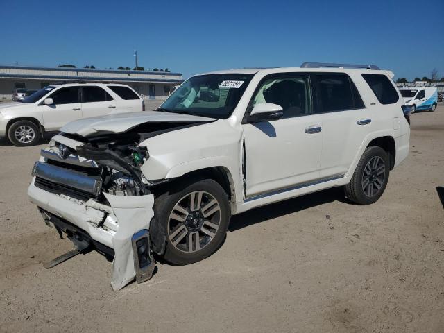 TOYOTA 4RUNNER SR 2018 with VIN JTEZU5JR7J5174010 - Photo from auction