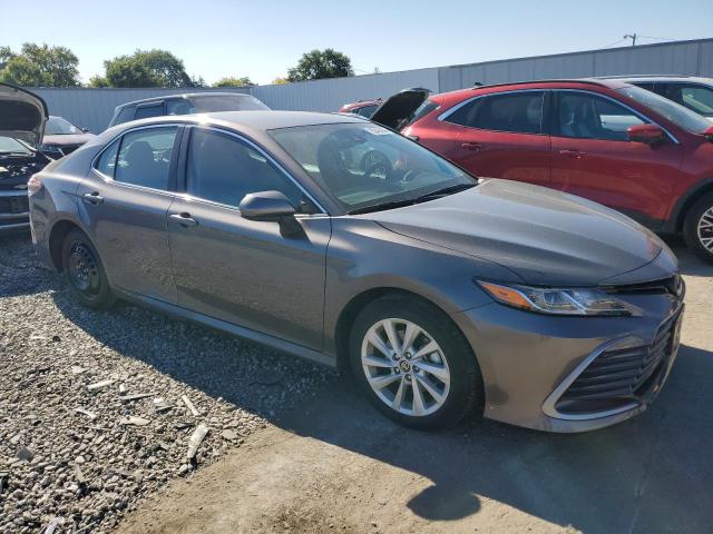 Photo 4 from auction – 2022 TOYOTA CAMRY LE with VIN 4T1C11AK5NU651751