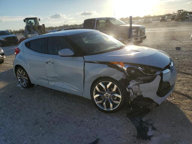 Photo 4 from auction – 2015 HYUNDAI VELOSTER with VIN KMHTC6AD7FU222718