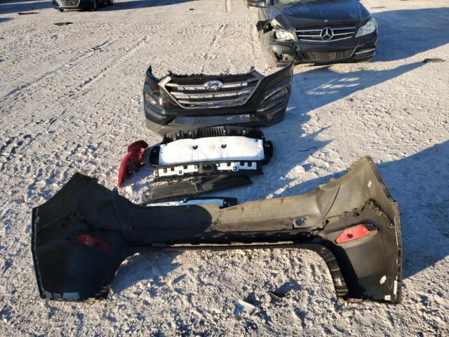 Photo 13 from auction – 2016 HYUNDAI TUCSON LIM with VIN KM8J33A40GU092403