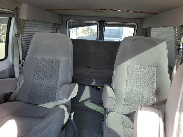 Photo 10 from auction – 2000 DODGE RAM VAN B1 with VIN 2B6HB11X4YK102978