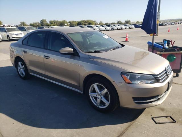Photo 4 from auction – 2015 VOLKSWAGEN PASSAT S with VIN 1VWAS7A39FC081083
