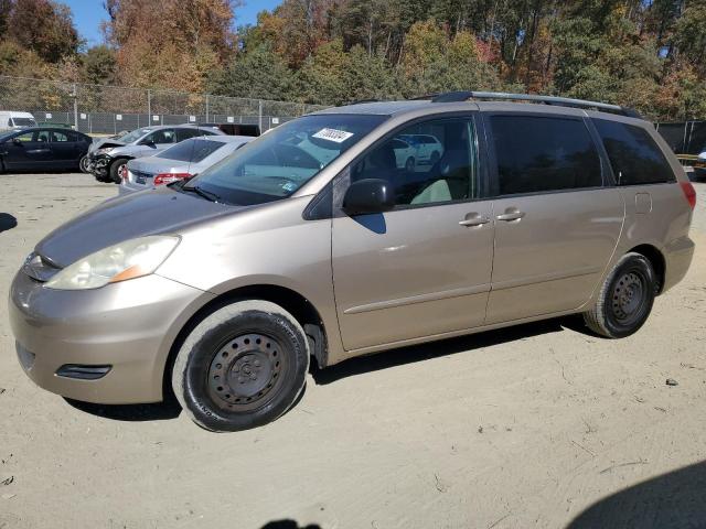 Photo 1 from auction – 2006 TOYOTA SIENNA CE with VIN 5TDZA23C06S551573