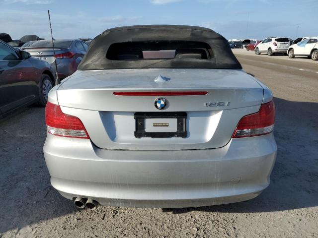 Photo 6 from auction – 2008 BMW 128 I with VIN WBAUL73568VE88703