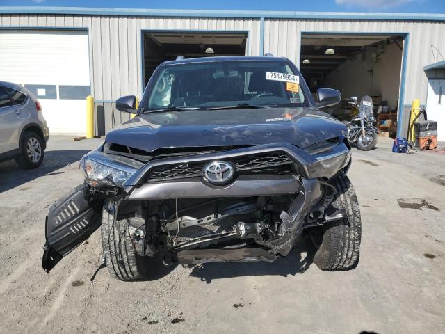 Photo 5 from auction – 2016 TOYOTA 4RUNNER SR with VIN JTEBU5JRXG5387723