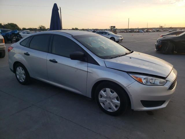 Photo 4 from auction – 2016 FORD FOCUS S with VIN 1FADP3E20GL359999