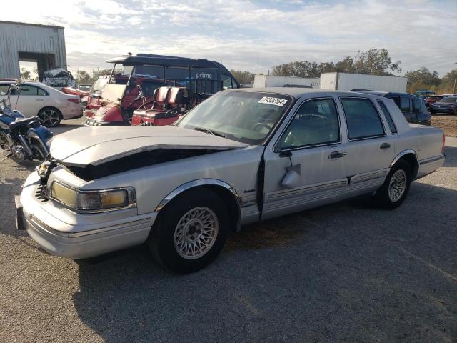Photo 1 from auction – 1997 LINCOLN TOWN CAR E with VIN 1LNLM81W7VY643811
