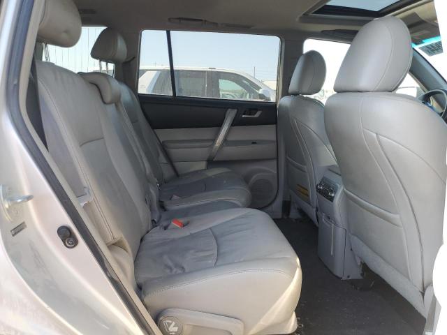 Photo 11 from auction – 2012 TOYOTA HIGHLANDER with VIN 5TDZK3EH1CS057049