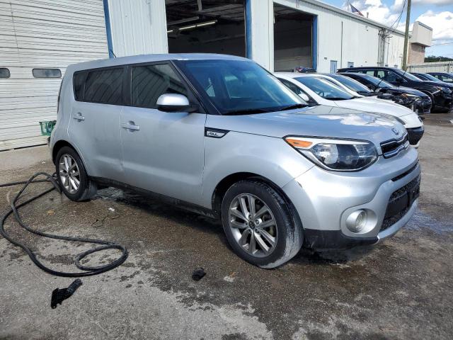 Photo 4 from auction – 2017 KIA SOUL + with VIN KNDJP3A58H7450266