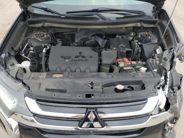 Photo 12 from auction – 2018 MITSUBISHI OUTLANDER with VIN JA4AD3A30JZ019982