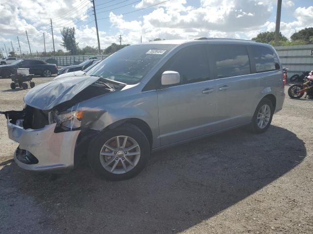 DODGE GRAND CARA 2018 with VIN 2C4RDGCG7JR216044 - Photo from auction