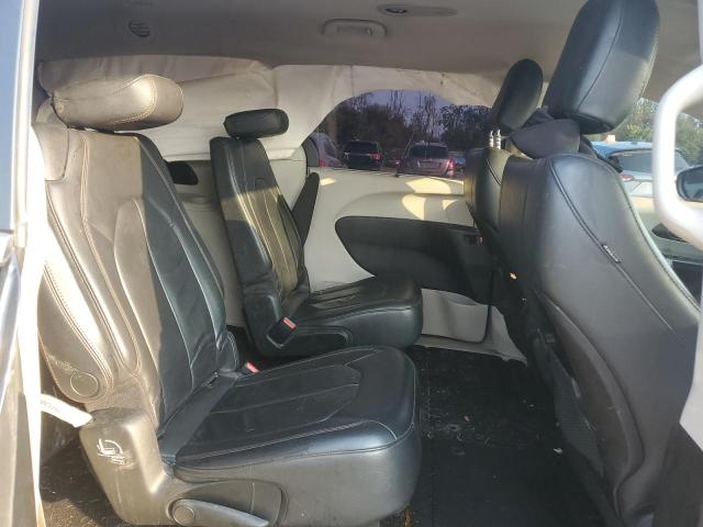 Photo 11 from auction – 2017 CHRYSLER PACIFICA T with VIN 2C4RC1BG9HR809951
