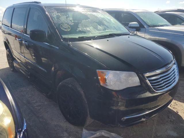 Photo 4 from auction – 2016 CHRYSLER TOWN & COU with VIN 2C4RC1BG7GR261446