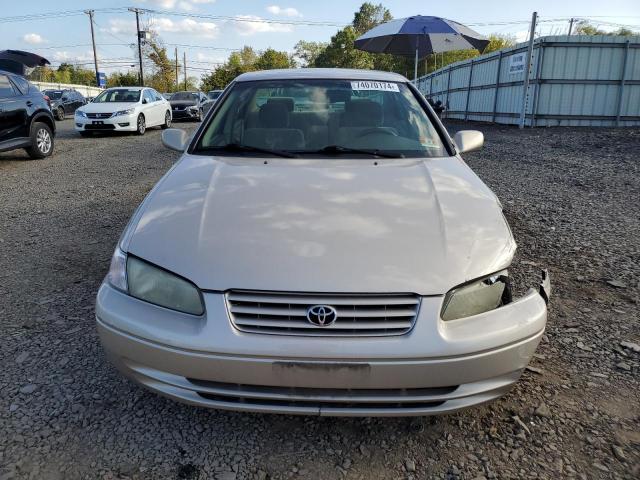 Photo 5 from auction – 1997 TOYOTA CAMRY CE with VIN 4T1BG22K1VU163556