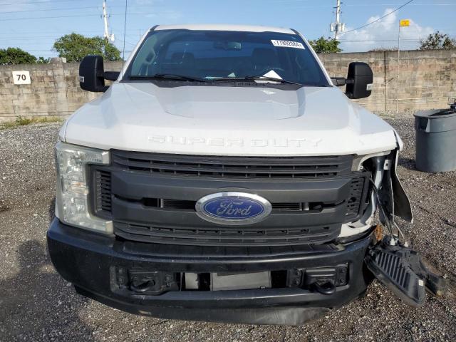Photo 5 from auction – 2017 FORD F250 SUPER with VIN 1FTBF2A68HEB56355