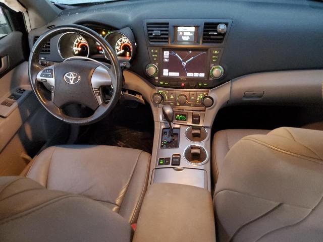 Photo 8 from auction – 2011 TOYOTA HIGHLANDER with VIN 5TDBK3EH3BS041922