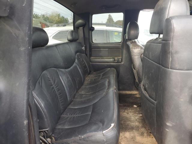 Photo 10 from auction – 2000 CHEVROLET SILVERADO with VIN 1GCEK19TXYE183991