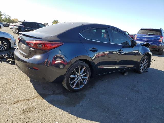 Photo 3 from auction – 2018 MAZDA 3 TOURING with VIN 3MZBN1V30JM250675
