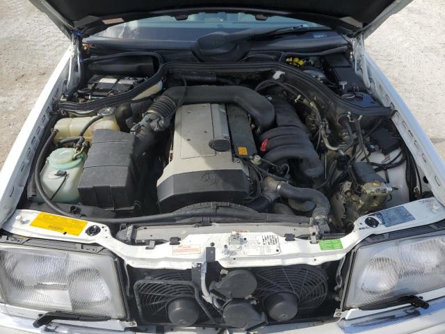 Photo 11 from auction – 1995 MERCEDES-BENZ E 320 with VIN WDBEA66E5SC280927