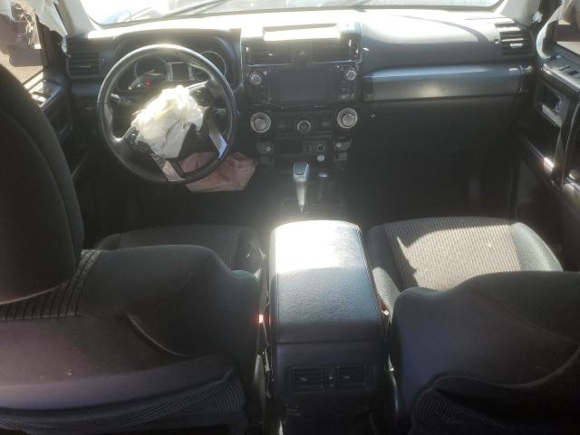 Photo 8 from auction – 2018 TOYOTA 4RUNNER SR with VIN JTEBU5JR0J5592507
