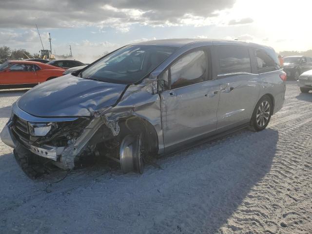 Photo 1 from auction – 2024 HONDA ODYSSEY EX with VIN 5FNRL6H66RB054573